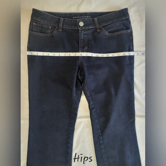 Banana Republic Curvy Fit Mid-Rise Bootcut Dark Wash Denim Blue Jeans size 31 - Picture 8 of 11
